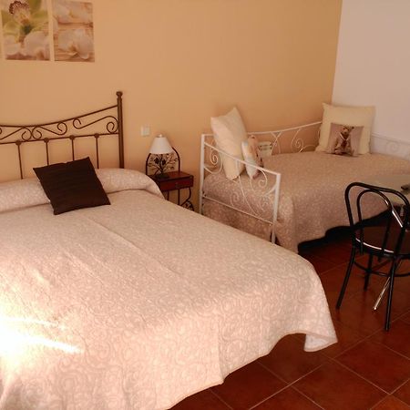 Hostal Restaurante "El Cercao" Sauca ภายนอก รูปภาพ